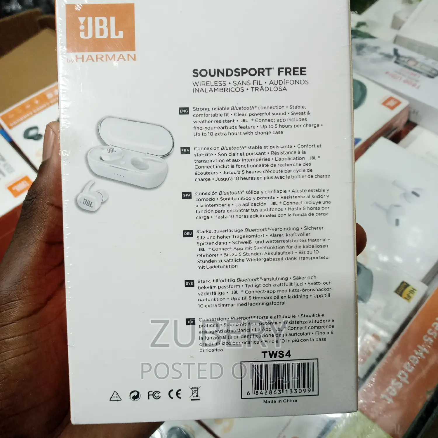 JBL Tws4 Earpods.