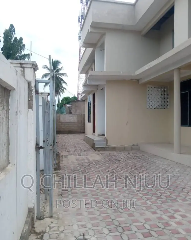 Furnished 4bdrm Apartment in Ununio Estate, Kinondoni for sale