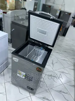 Freezer Aina Ya Mr Uk Liter 100, Cheap Price