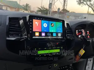 Toyota Hilux 2013 White