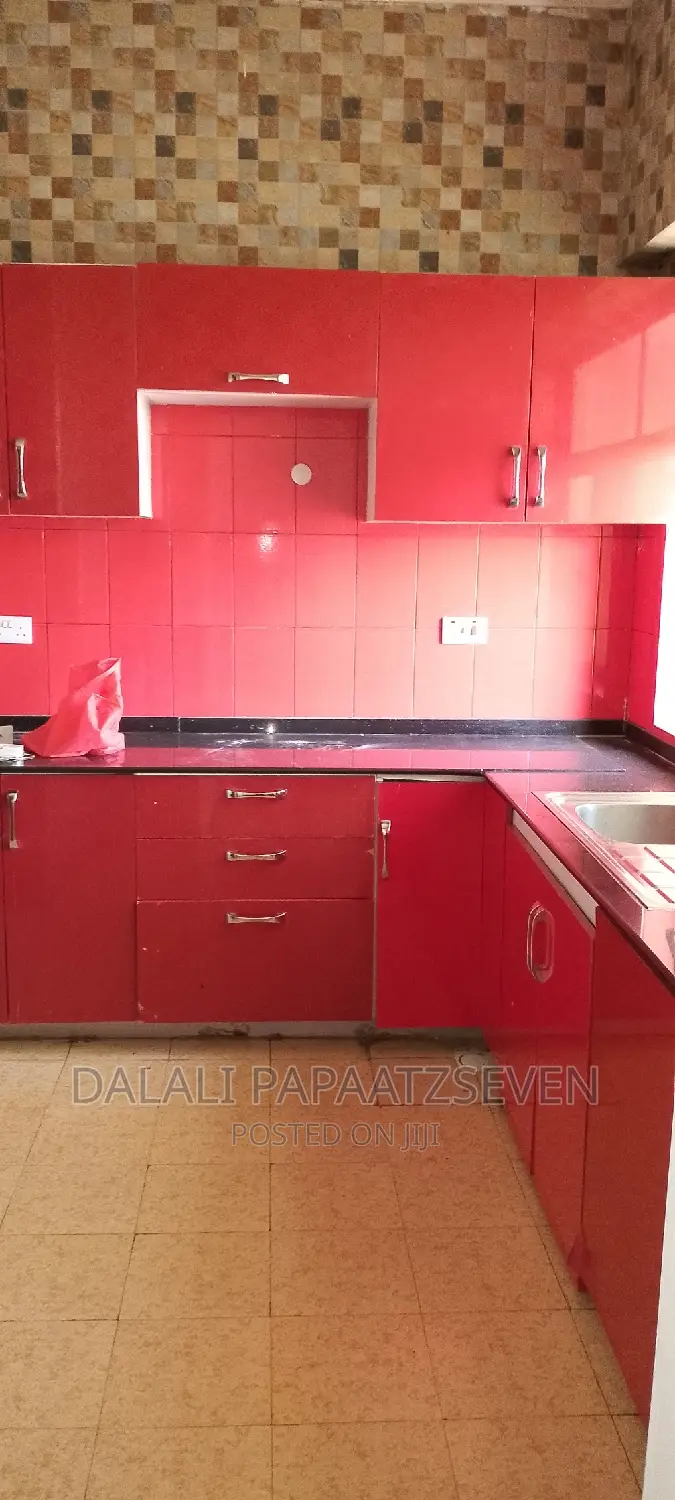 3bdrm Apartment in Dalalipapaatzseven, Kinondoni for rent