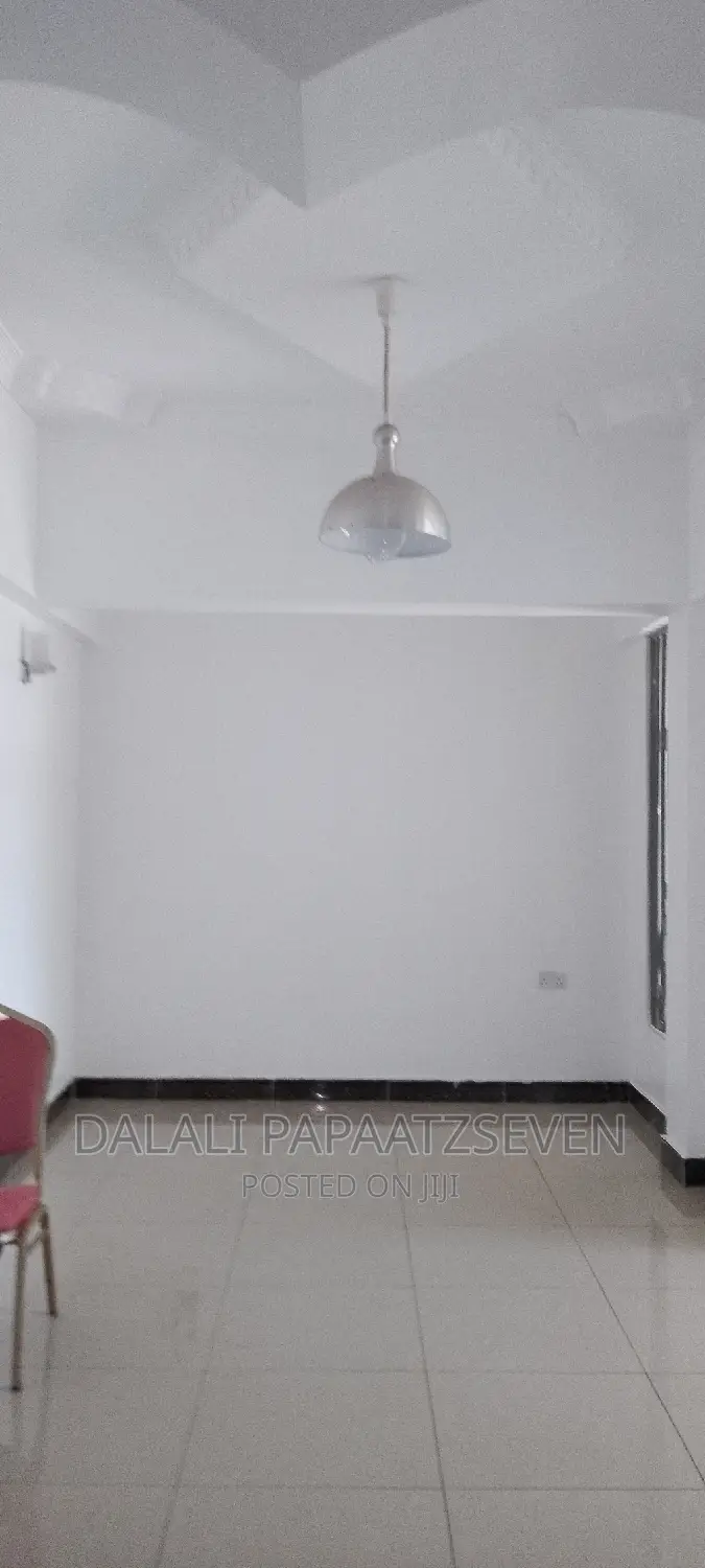 3bdrm Apartment in Dalalipapaatzseven, Kinondoni for rent