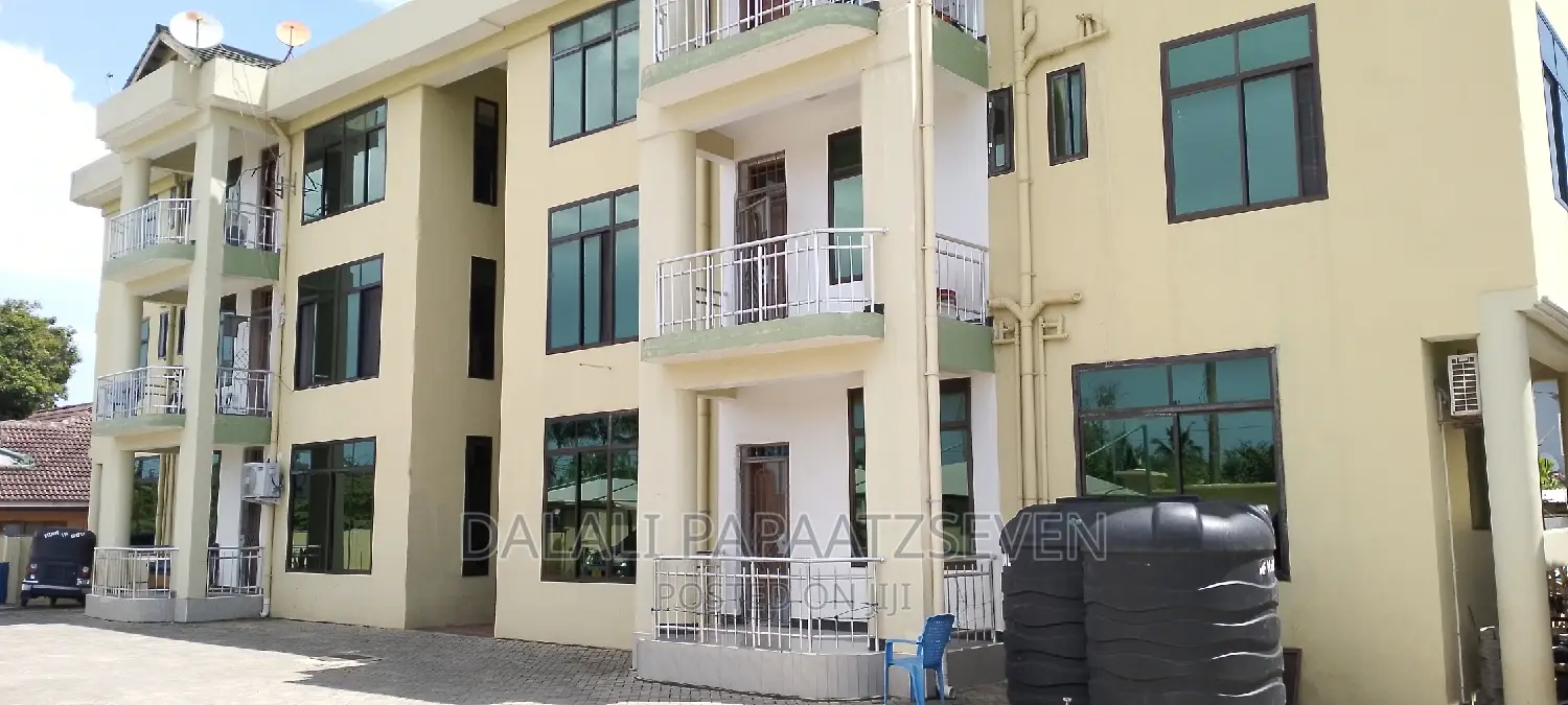 3bdrm Apartment in Dalalipapaatzseven, Kinondoni for rent