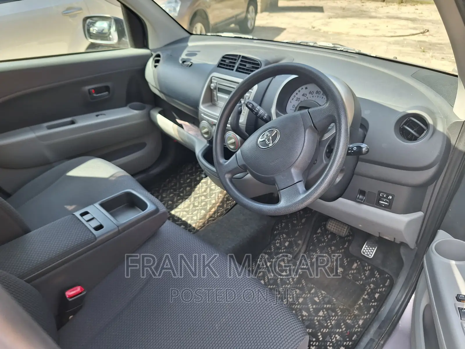 Toyota Probox 2004 Black
