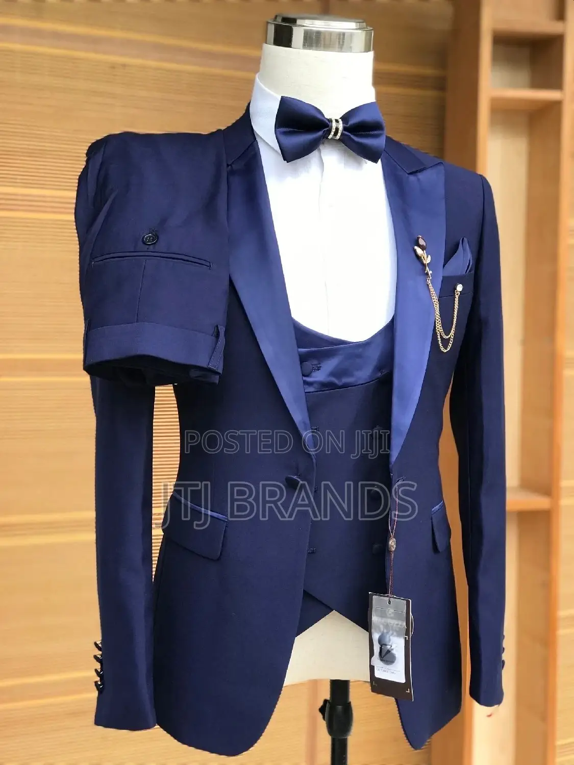 New Men's Suits