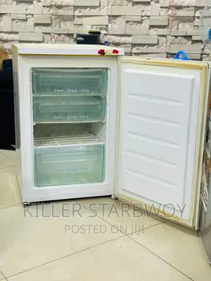 Chest Freezer Inagandisha Tu