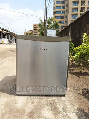 Hisense Min Fridge