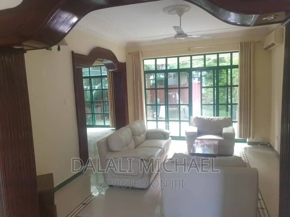 Furnished 5bdrm Villa in Mikocheni for rent