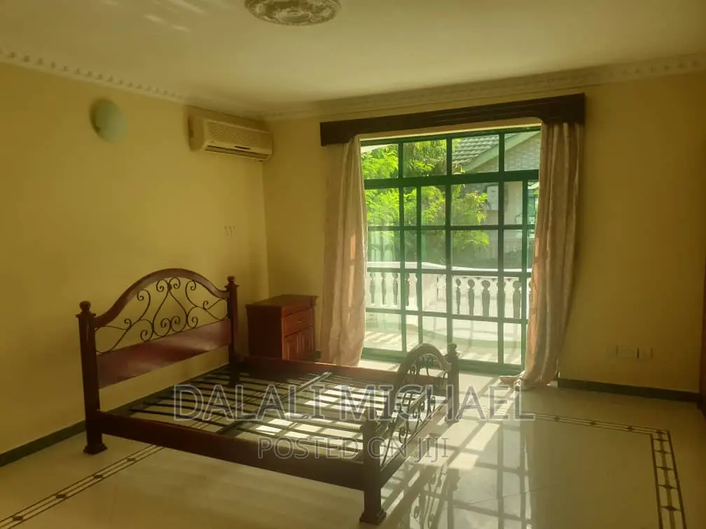 Furnished 5bdrm Villa in Mikocheni for rent