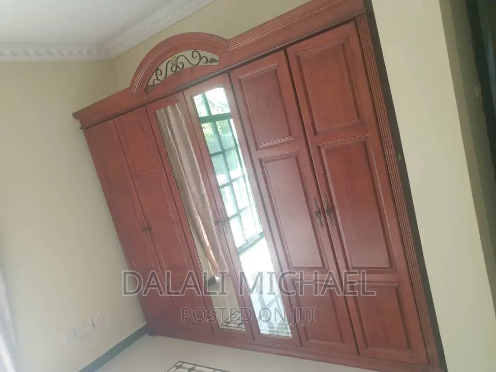 Furnished 5bdrm Villa in Mikocheni for rent