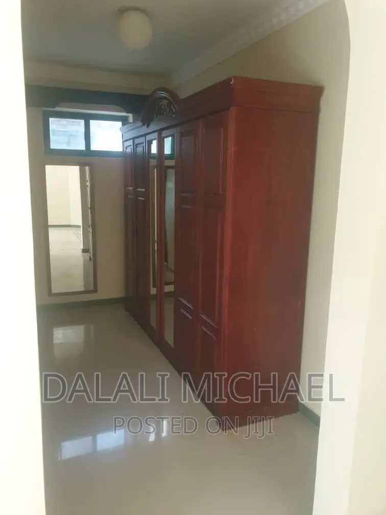 Furnished 5bdrm Villa in Mikocheni for rent