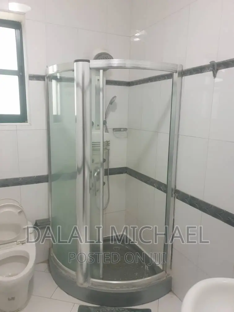 Furnished 5bdrm Villa in Mikocheni for rent