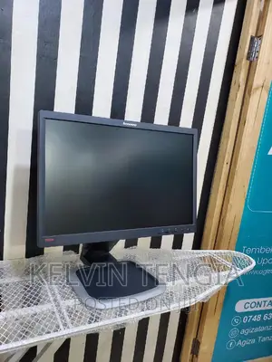 LENOVO Moniter