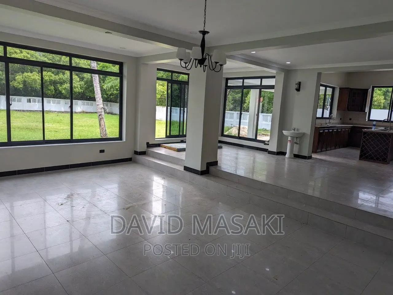 6bdrm House in The Mansion, Mikocheni for rent
