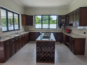 6bdrm House in The Mansion, Mikocheni for rent