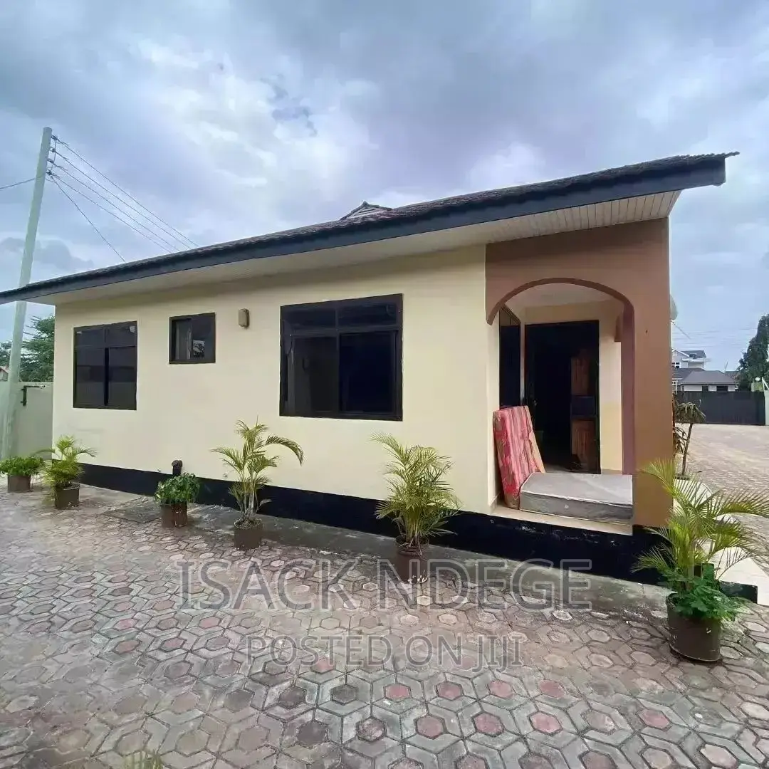 Furnished 3bdrm Apartment in Mbweni, Kinondoni for rent