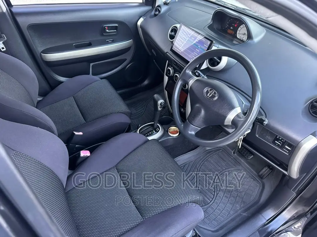Toyota IST 2003 Black