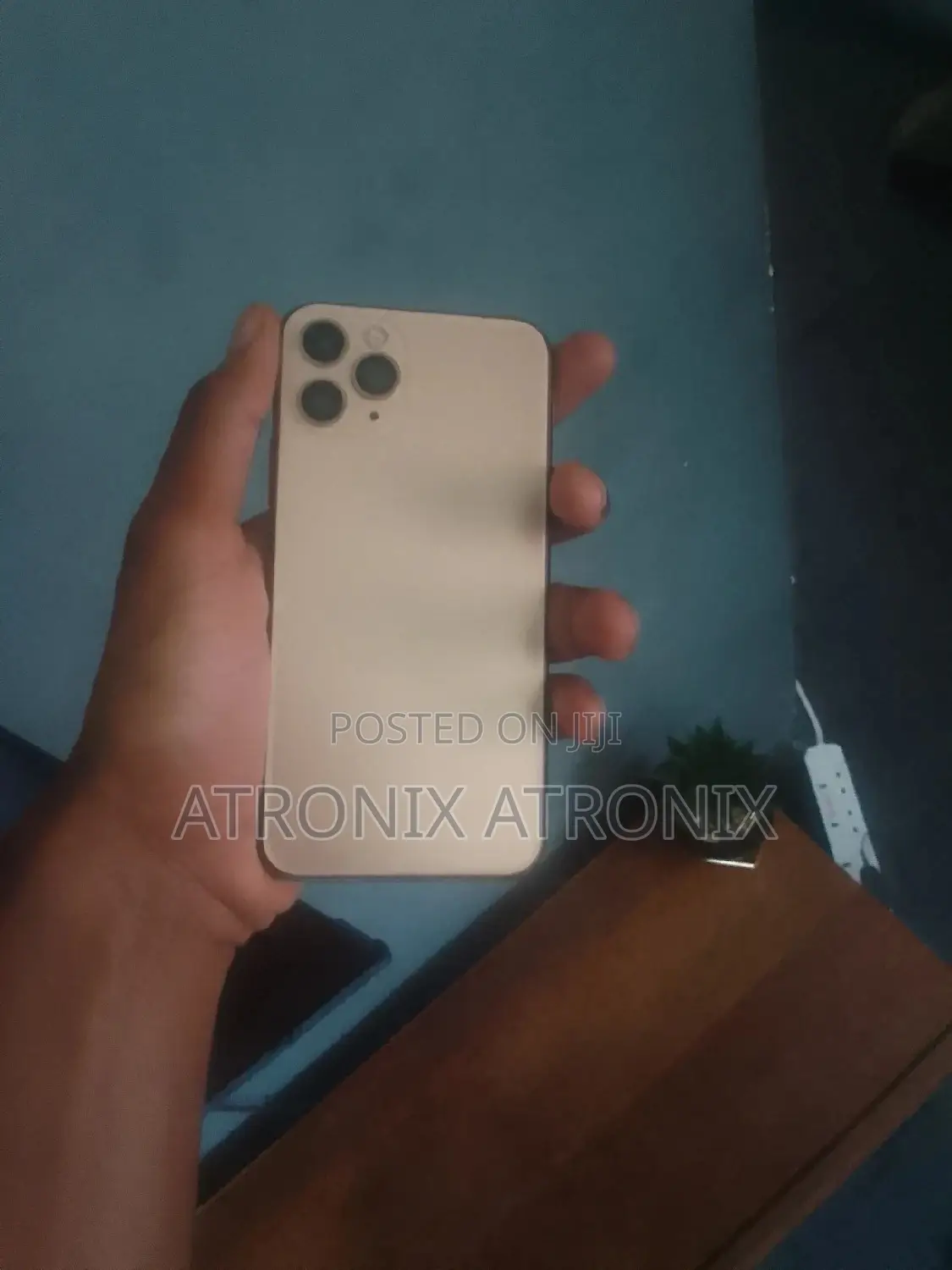 Apple iPhone 11 Pro 64 GB Gold