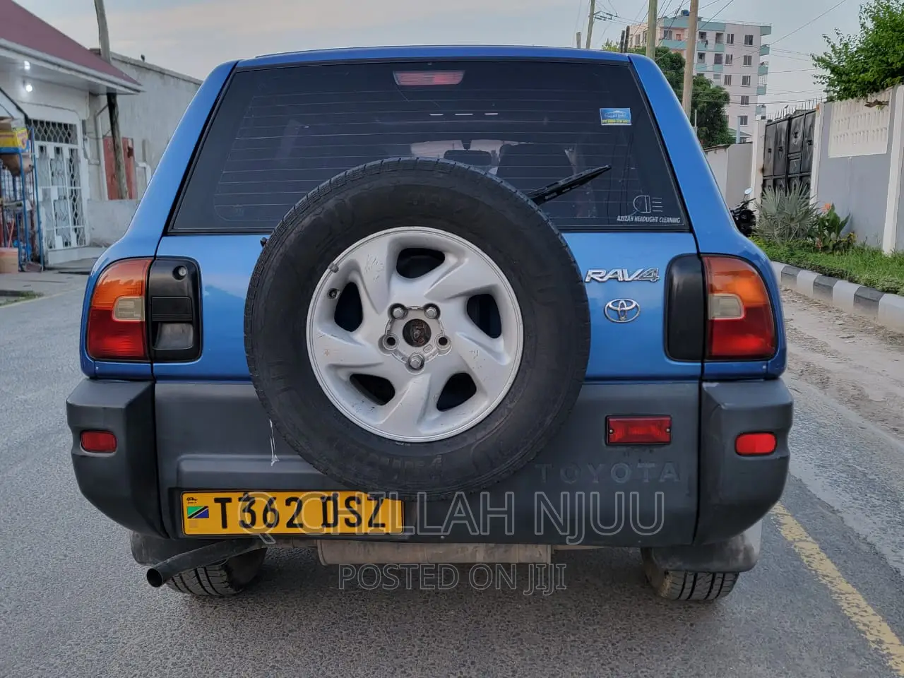 Toyota RAV4 1999 Blue