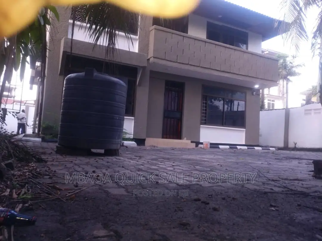 4bdrm House in Msasani for rent