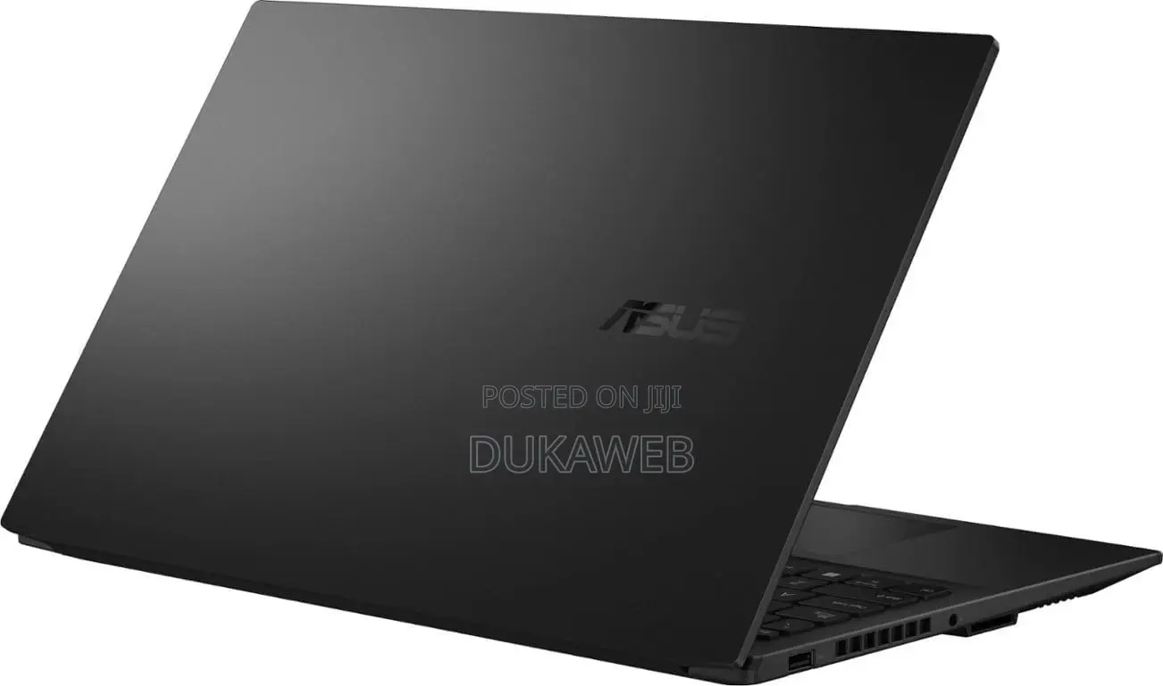 New Laptop Asus ZenBook UX305FA 16GB Intel Core I7 SSD 1T