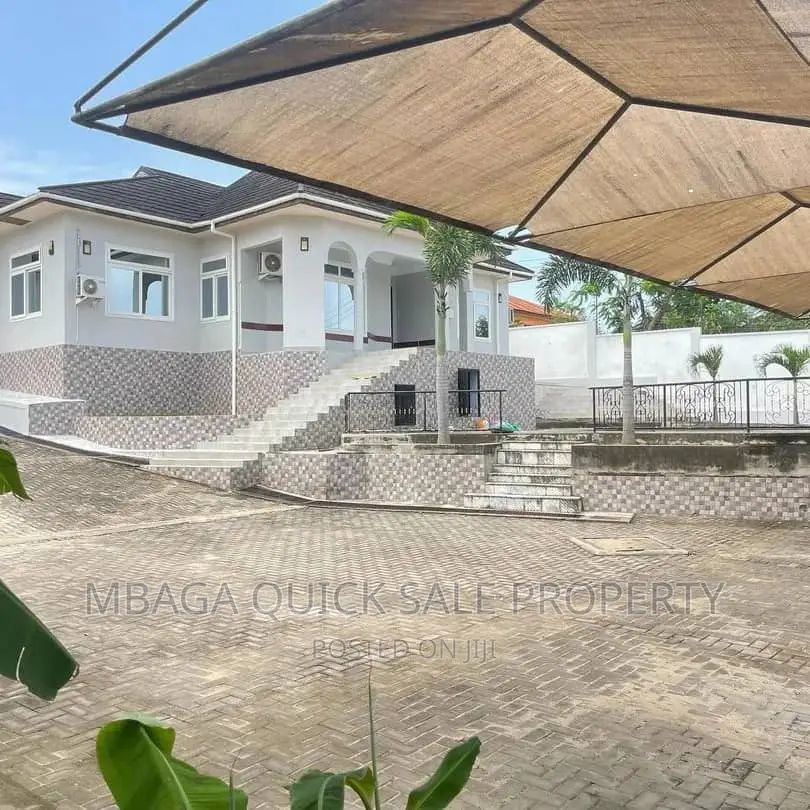 4bdrm House in Salasala Majengo, Mbezi for rent