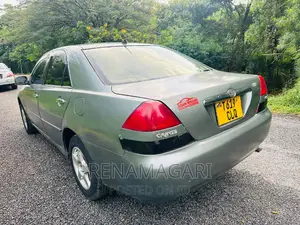 Toyota Mark II 2004 Gray