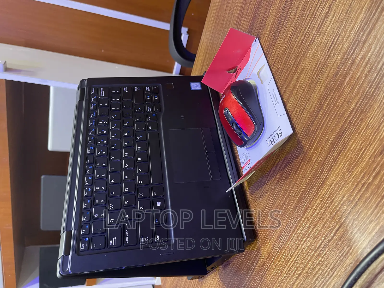 Laptop Dell Latitude 7390 8GB Intel Core I5 SSD 256GB