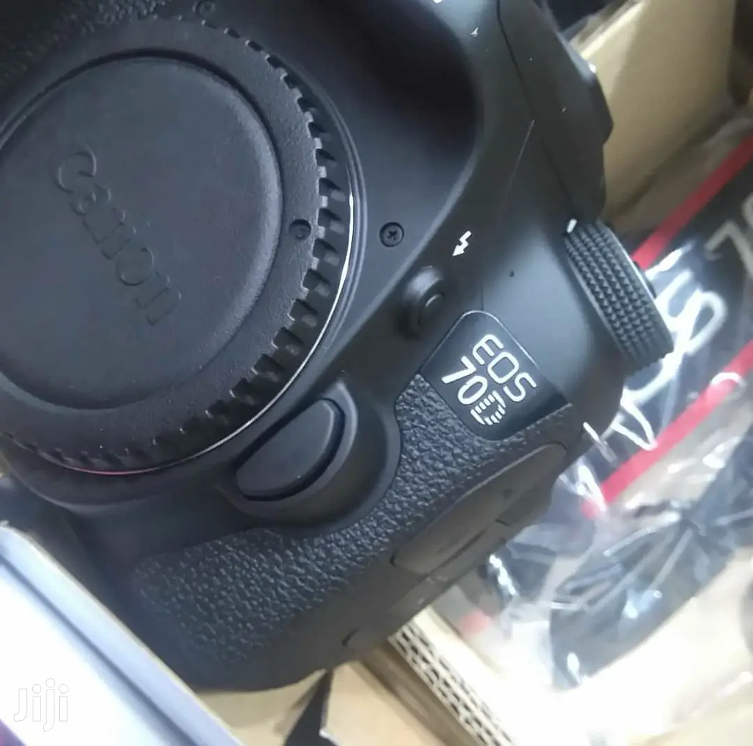 Canon 70D Body Camera