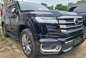 Toyota Land Cruiser 2023 Black