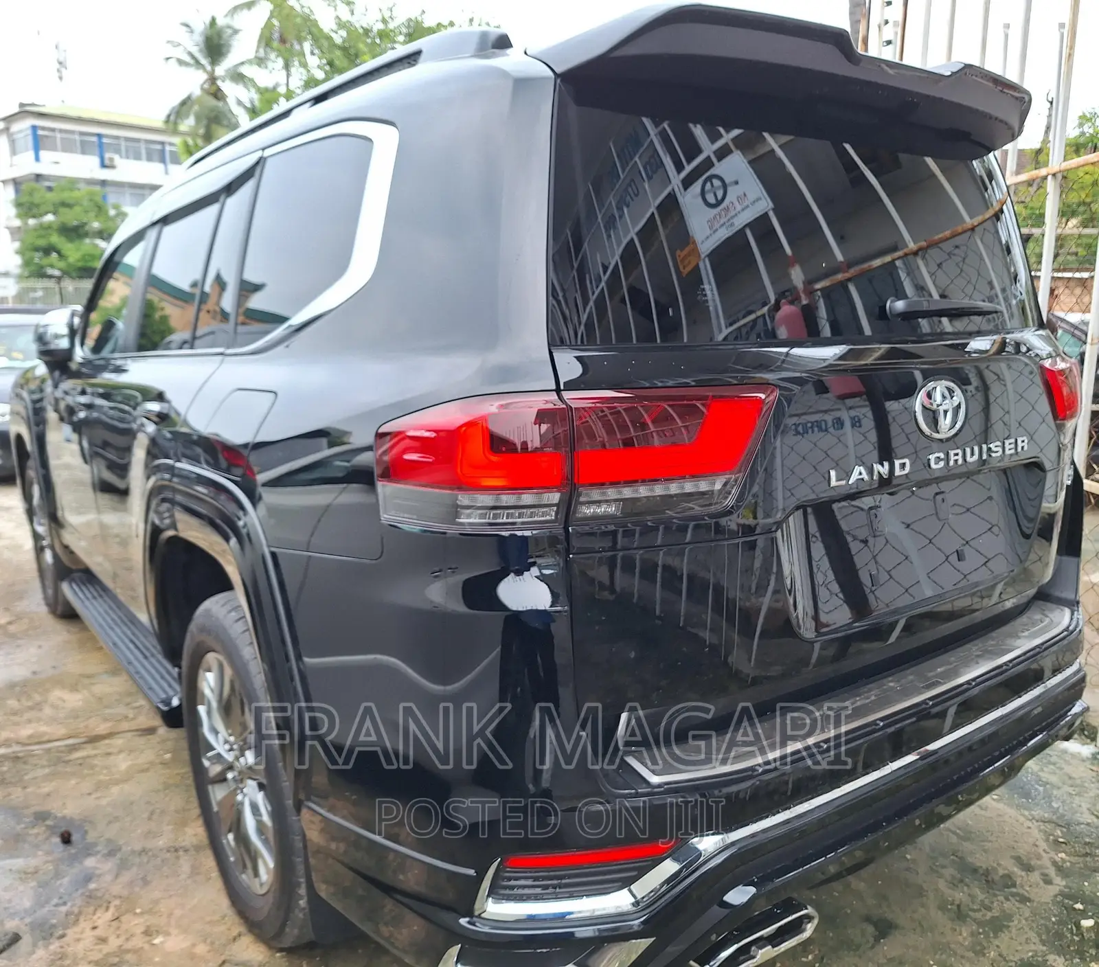 Toyota Land Cruiser 2023 Black