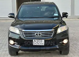 Toyota Vanguard 2011 Black