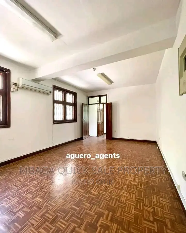 6bdrm House in Mikocheni B for rent