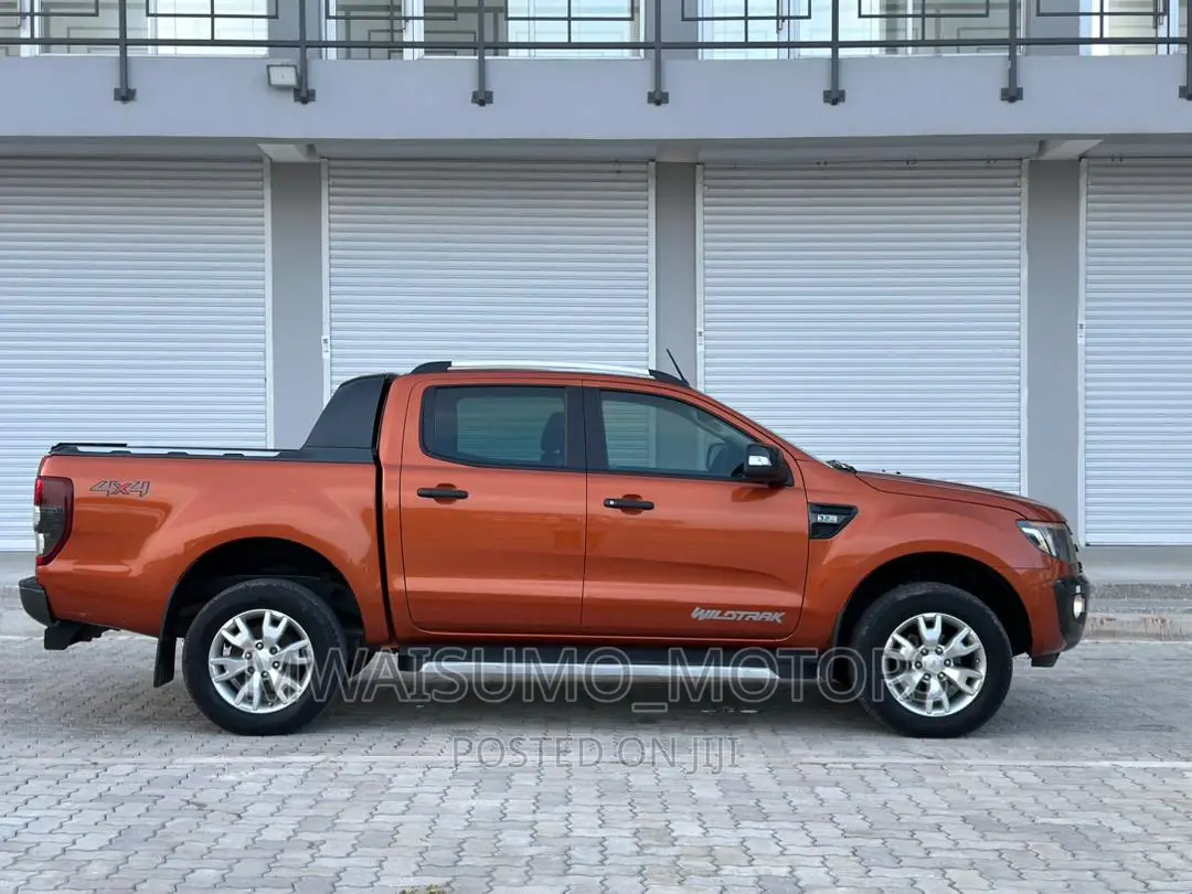 Ford Ranger 2014 Orange