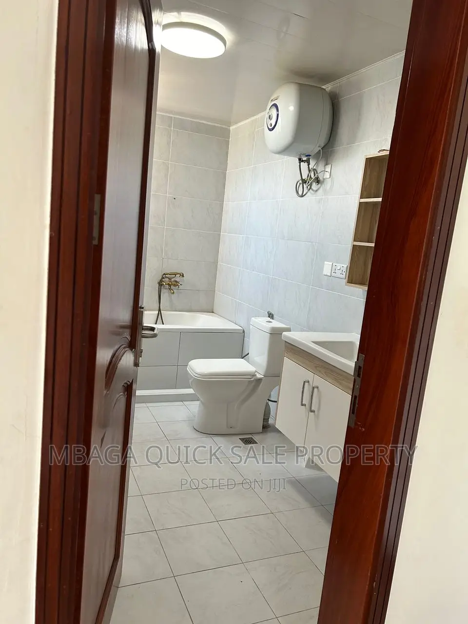 5bdrm House in Mikocheni Kwa for sale