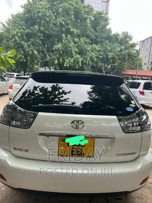 Toyota Harrier 2.4 2007 White