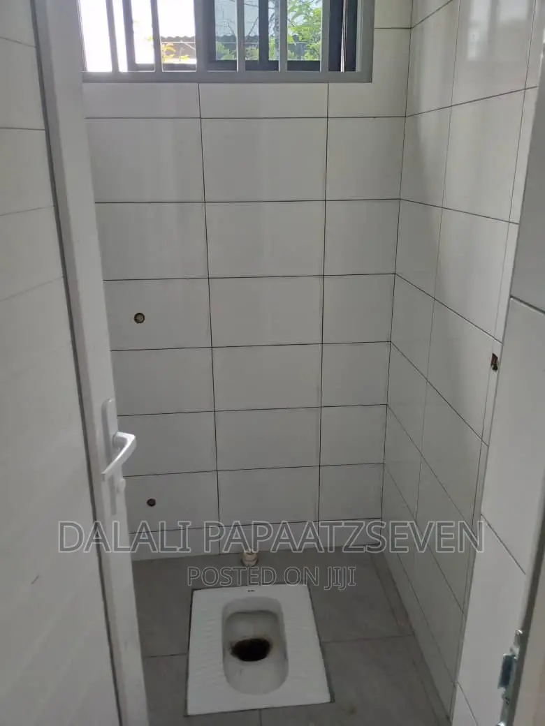 3bdrm House in Dalalipapaatzseven, Kinondoni for rent