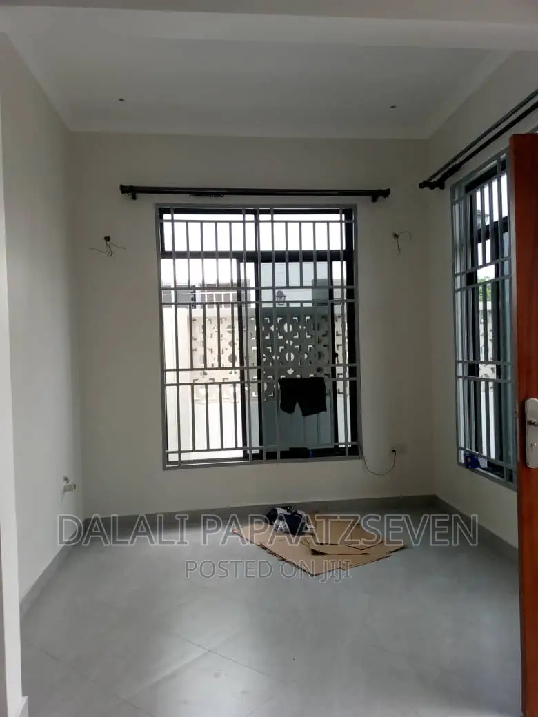 3bdrm House in Dalalipapaatzseven, Kinondoni for rent