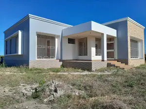 Nyumba Yenye Vyumba Vinne Inauzwa Ipo Mbweni Mpiji