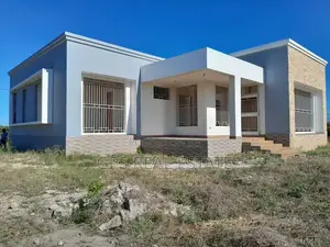 4bdrm House in Mbweni Mpiji, Kinondoni for sale