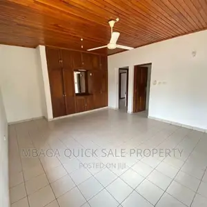 5bdrm House in Mikocheni for sale