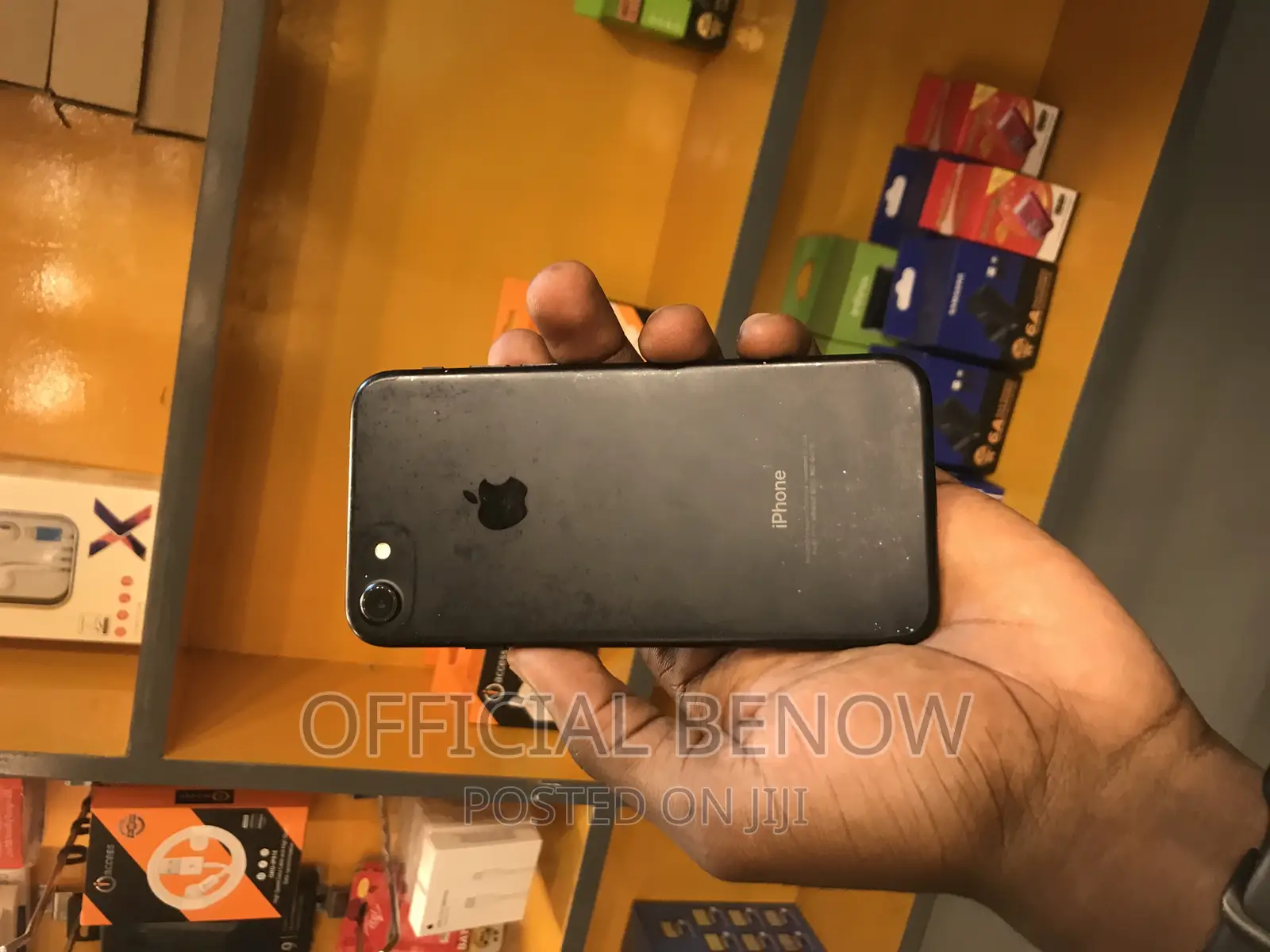 Apple iPhone 7 32 GB Black