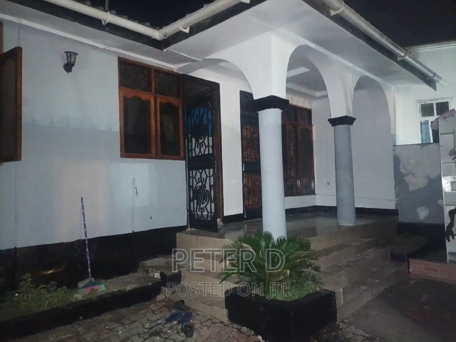 2bdrm House in Kijitonyama for rent