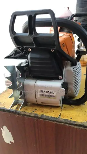 Chainsaw STIHL