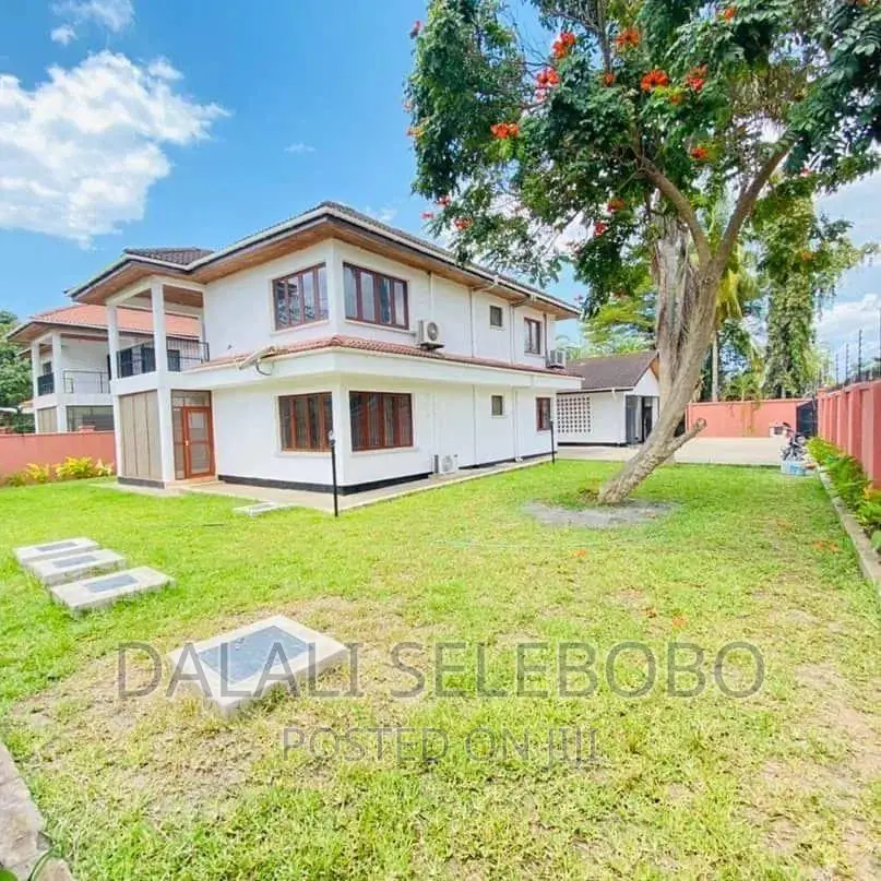 4bdrm Block of Flats in Mikocheni B for sale