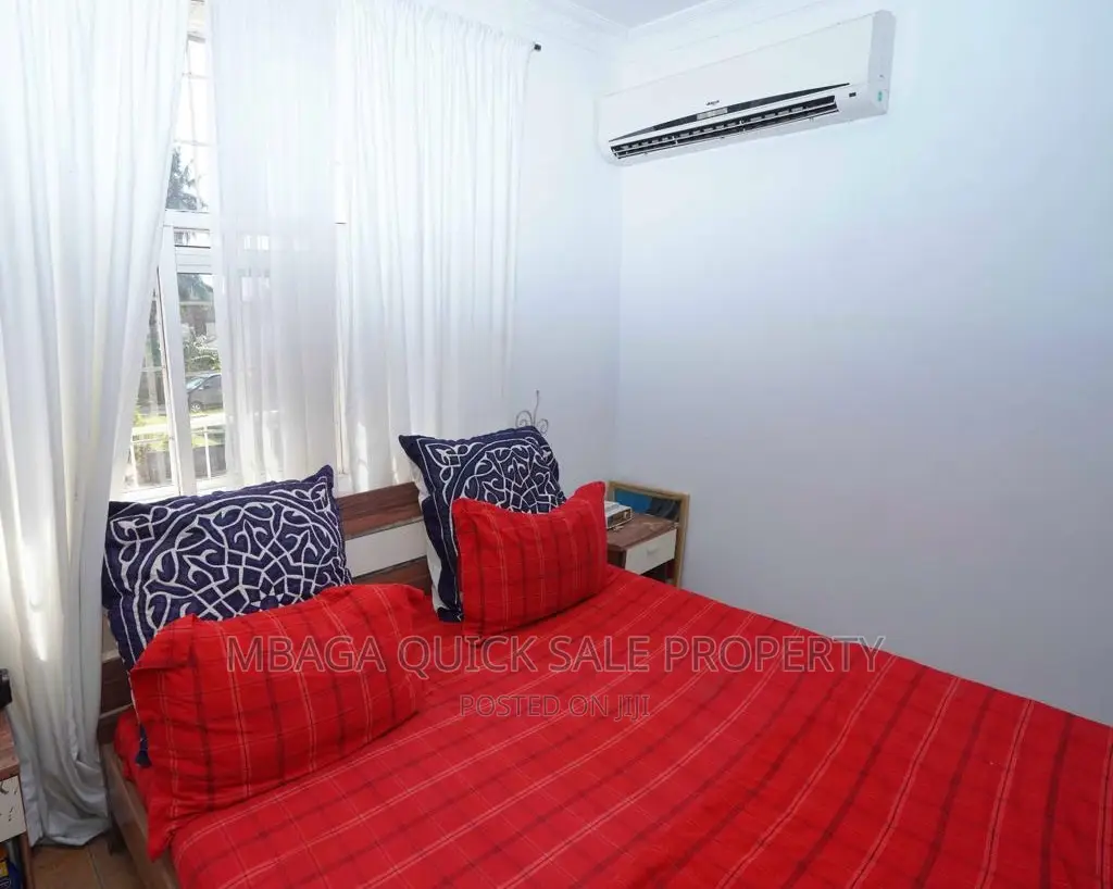5bdrm House in Mikocheni for sale