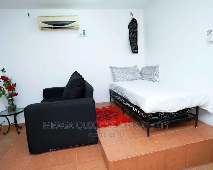 5bdrm House in Mikocheni for sale