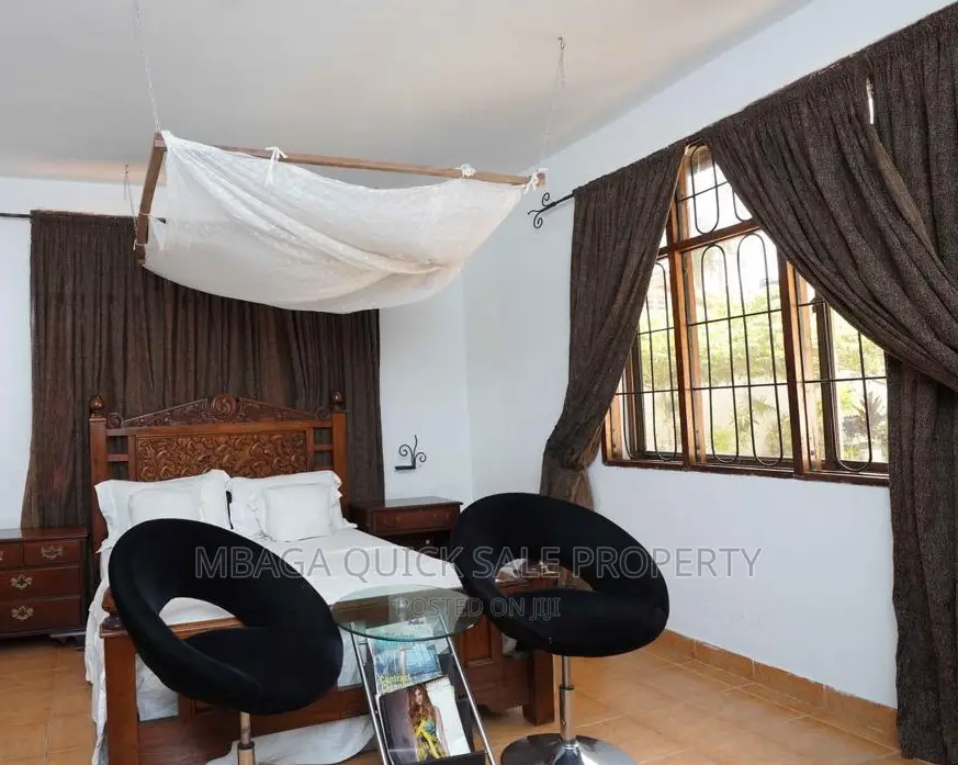 5bdrm House in Mikocheni for sale