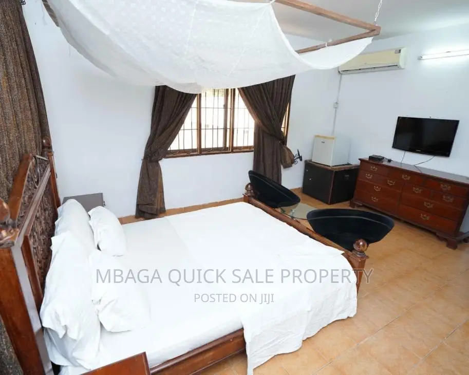 5bdrm House in Mikocheni for sale