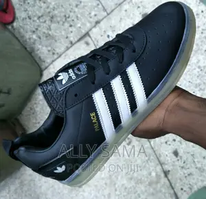 Mens Sneakers Adidas Palace